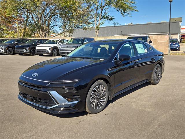 new 2026 Hyundai Sonata Hybrid car, priced at $39,575