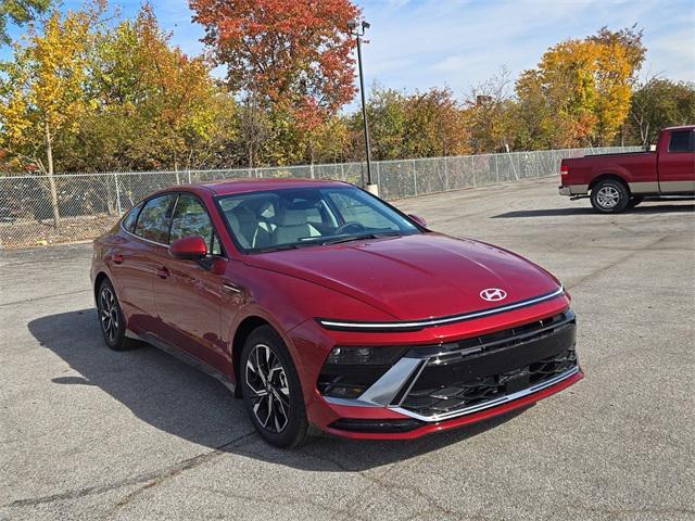 new 2025 Hyundai Sonata car, priced at $30,071