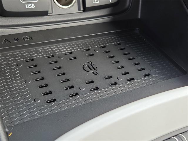 new 2025 Hyundai Venue car, priced at $25,361