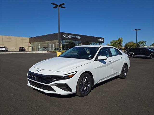 new 2024 Hyundai Elantra car, priced at $25,462