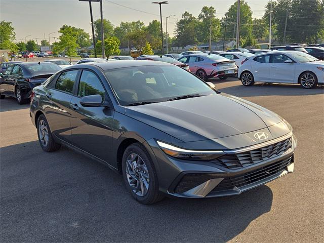 new 2025 Hyundai ELANTRA HEV car, priced at $24,852