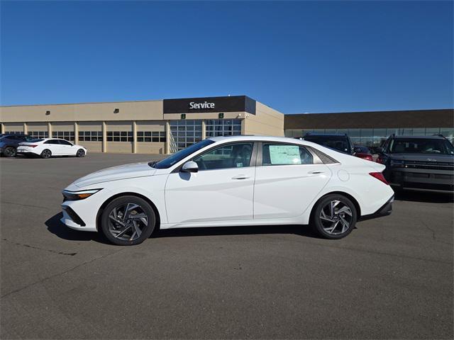 new 2025 Hyundai Elantra car, priced at $30,585