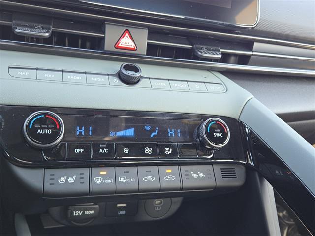 new 2025 Hyundai Elantra car, priced at $30,585