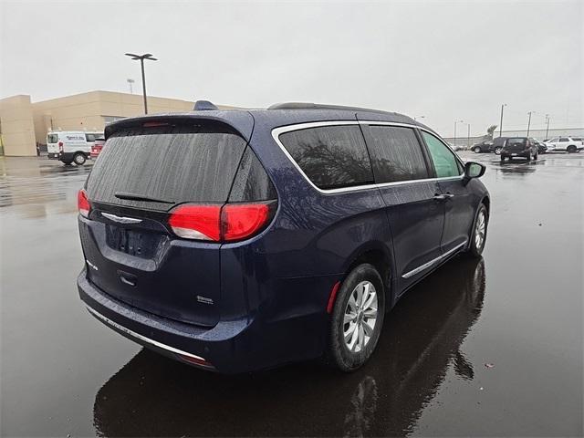 used 2017 Chrysler Pacifica car, priced at $12,991