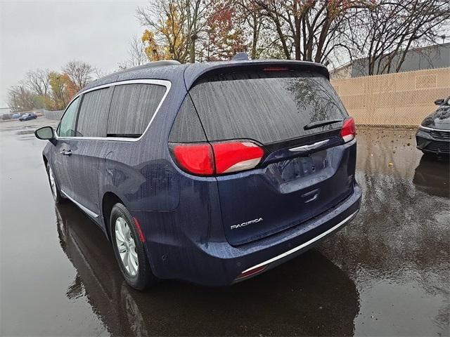 used 2017 Chrysler Pacifica car, priced at $12,991