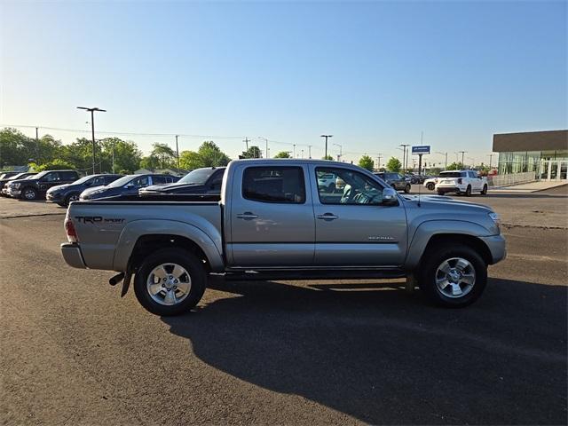 used 2014 Toyota Tacoma car, priced at $25,991