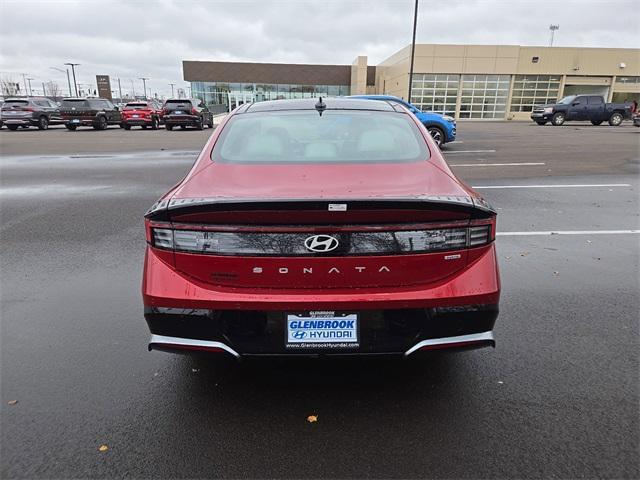 new 2025 Hyundai Sonata Hybrid car, priced at $38,380