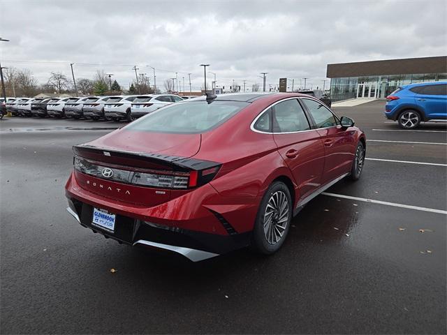 new 2025 Hyundai Sonata Hybrid car, priced at $38,380