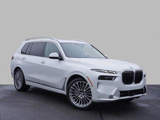 new 2025 BMW X7 car, priced at $95,170