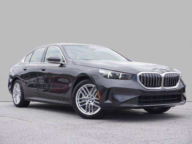 new 2024 BMW 540 car, priced at $67,340