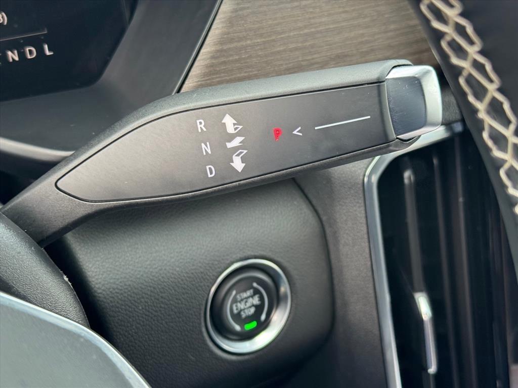 used 2024 GMC Acadia car, priced at $50,949