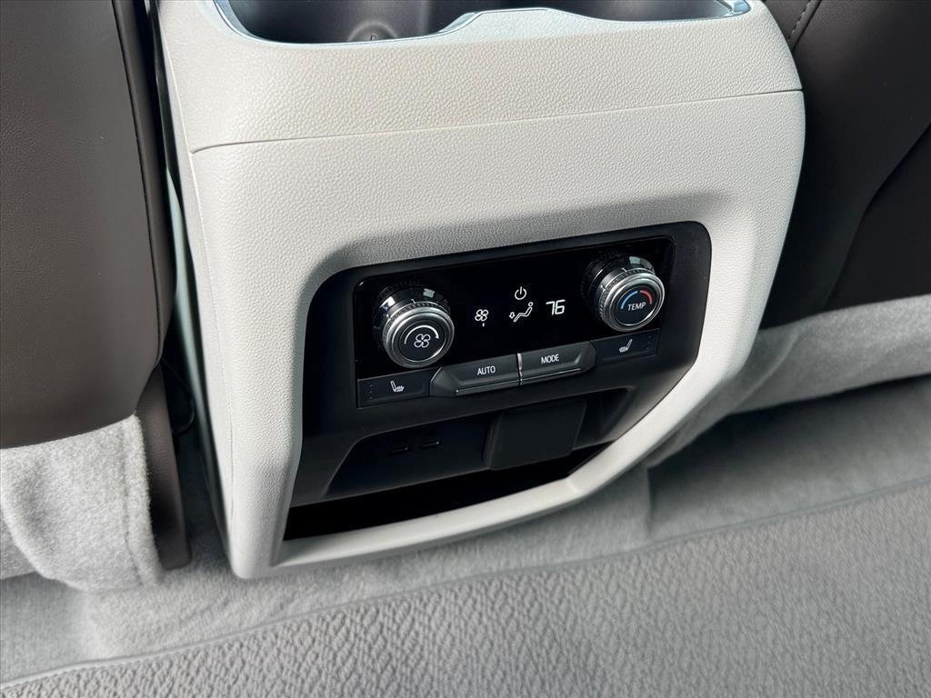 used 2024 GMC Acadia car, priced at $50,842