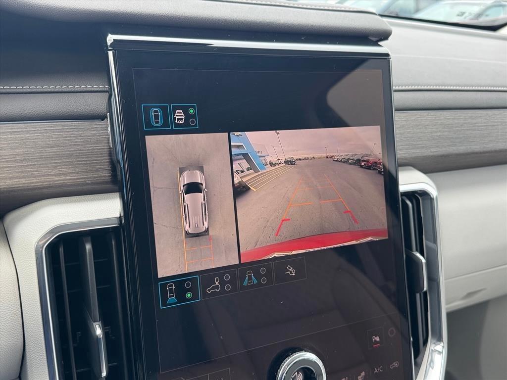 used 2024 GMC Acadia car, priced at $50,842