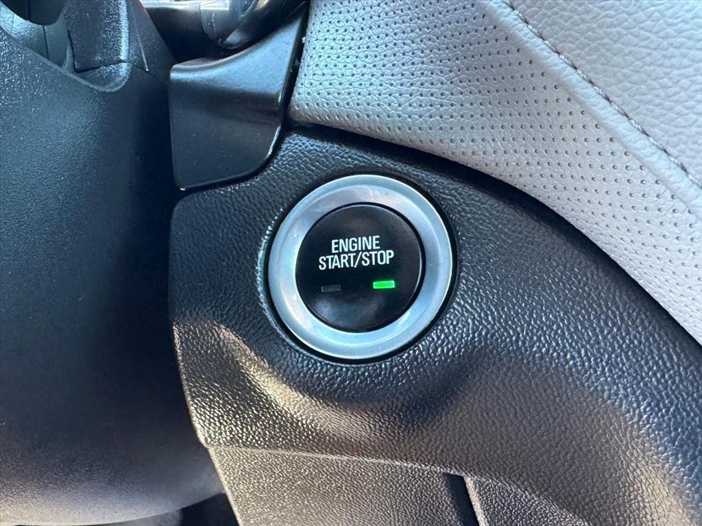 used 2021 Chevrolet Equinox car, priced at $18,897