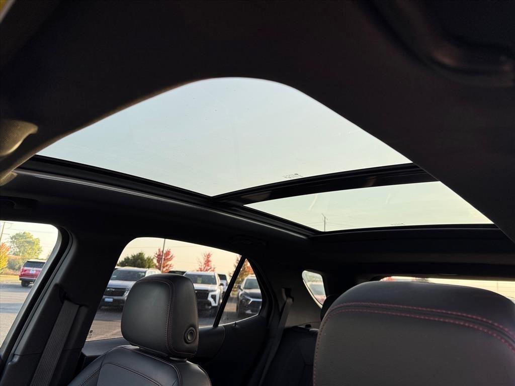 used 2022 Chevrolet Equinox car, priced at $21,962
