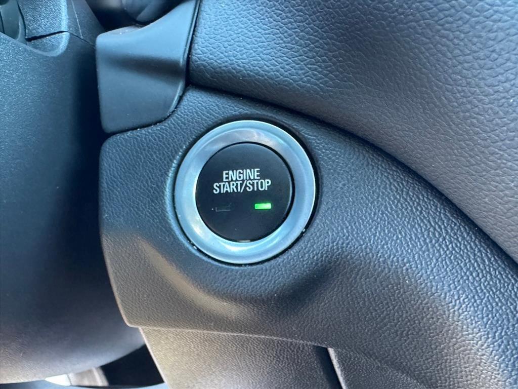 used 2023 Chevrolet Equinox car, priced at $22,246
