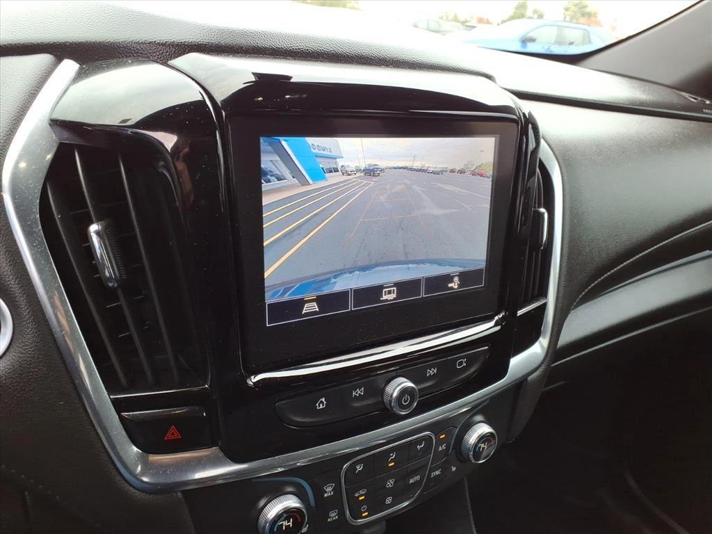 used 2023 Chevrolet Traverse car, priced at $30,802