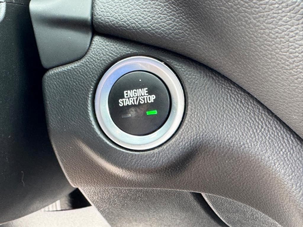 used 2022 Chevrolet Equinox car, priced at $22,982