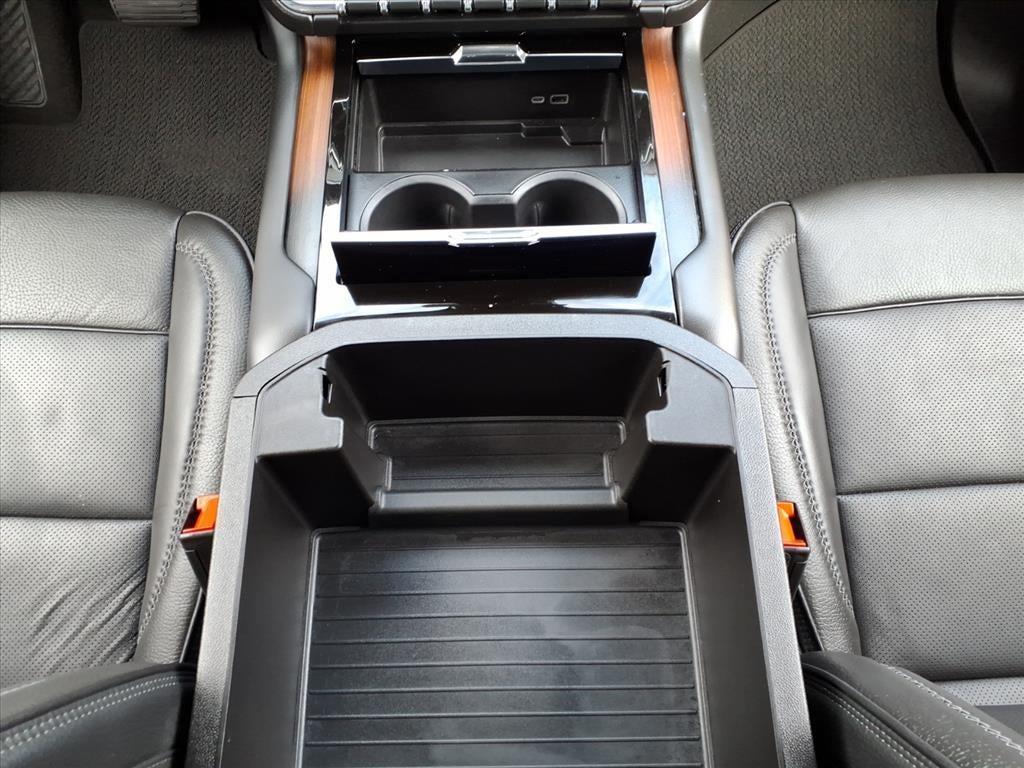 used 2025 GMC Yukon XL car, priced at $76,993