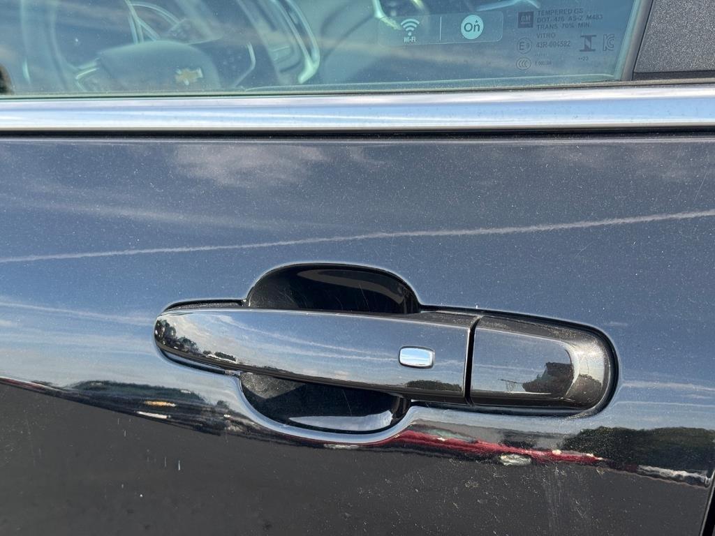 used 2024 Chevrolet Equinox car, priced at $23,991