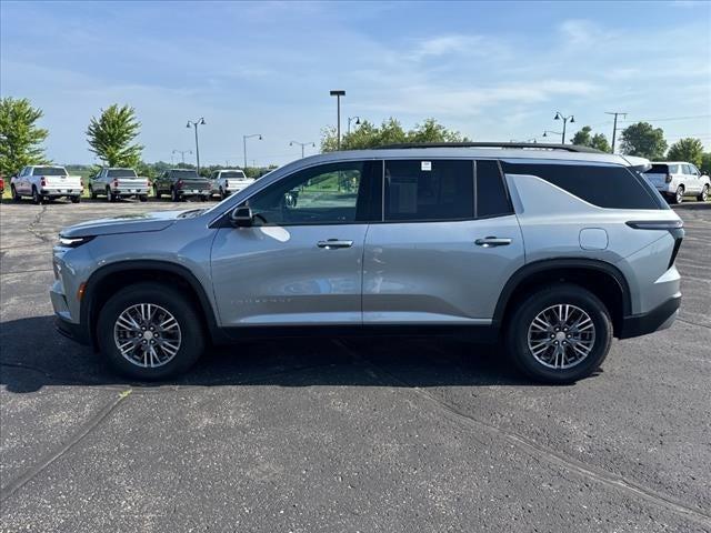 used 2025 Chevrolet Traverse car, priced at $39,966