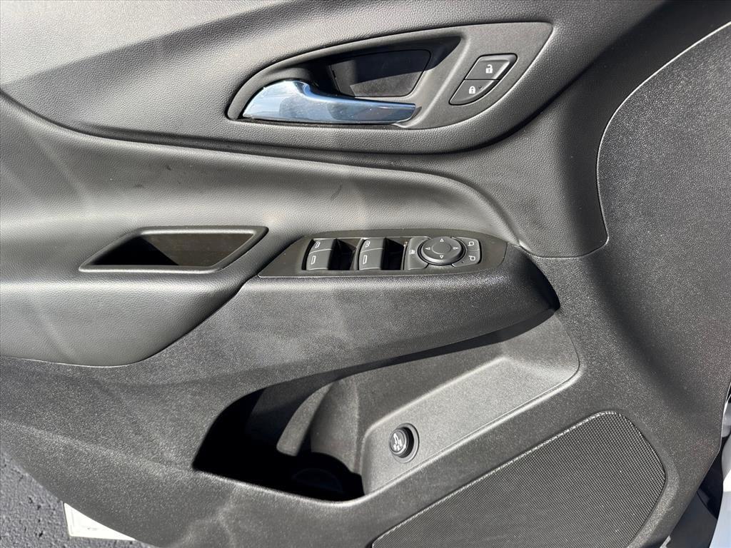 used 2023 Chevrolet Equinox car, priced at $23,986