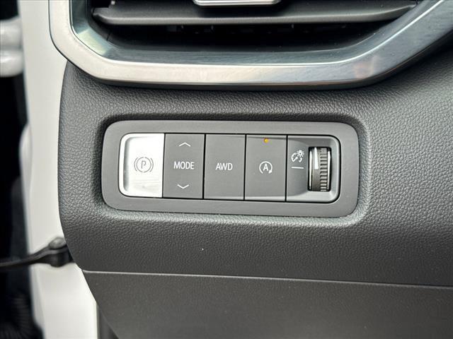 used 2024 GMC Acadia car, priced at $47,483