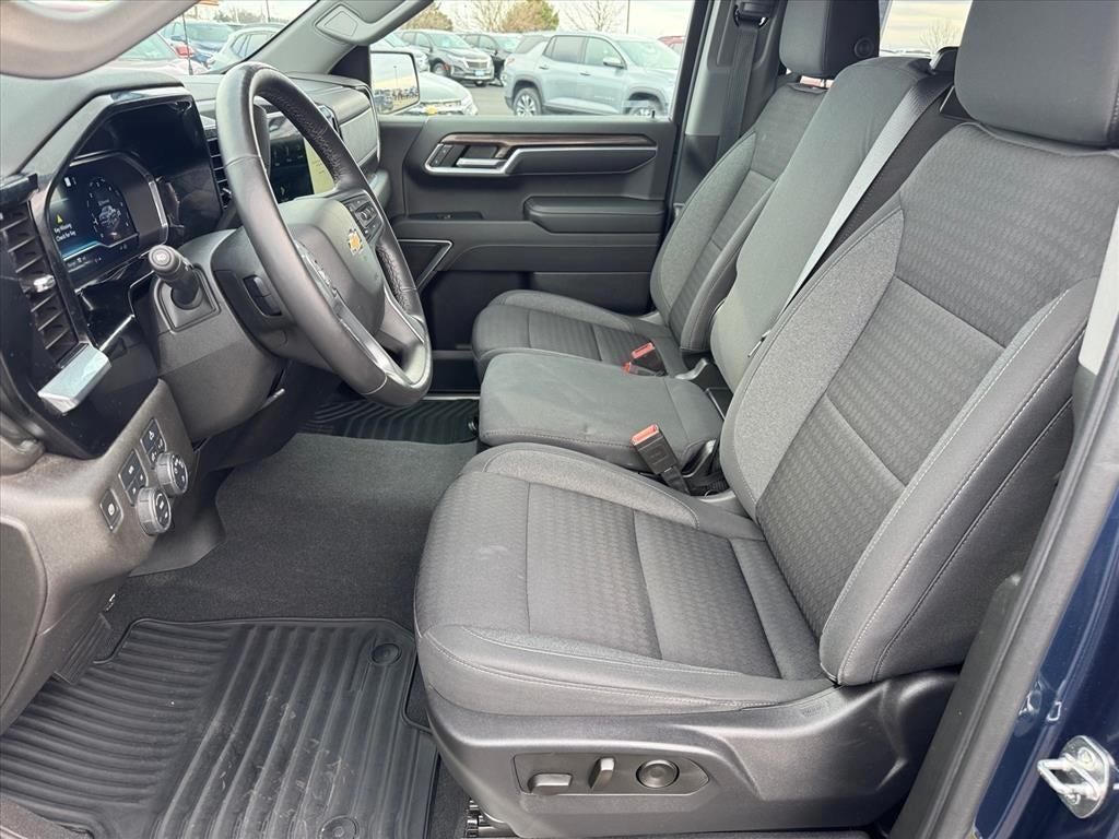 used 2022 Chevrolet Silverado 1500 car, priced at $32,944