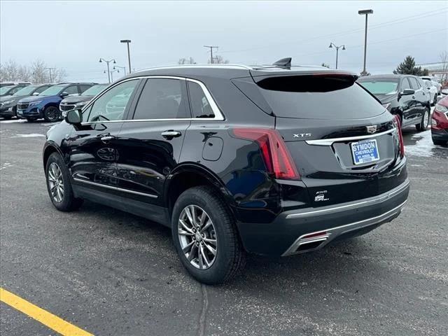 used 2021 Cadillac XT5 car, priced at $30,833