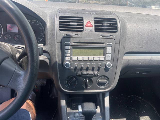 used 2008 Volkswagen Rabbit car, priced at $5,450