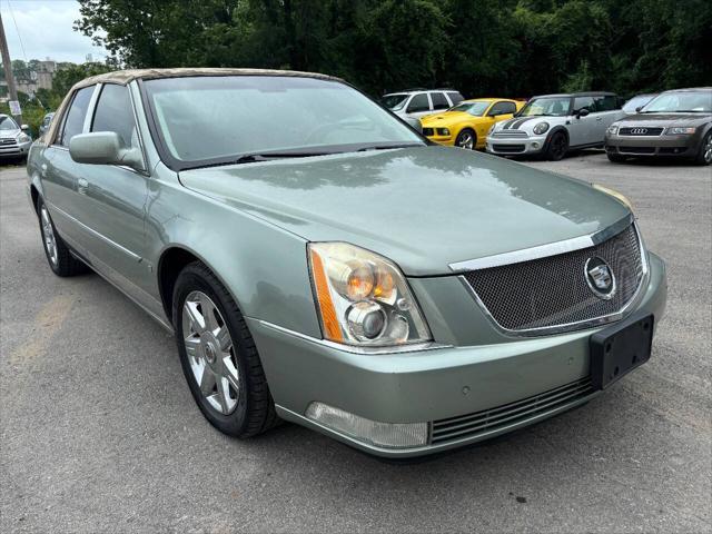 used 2006 Cadillac DTS car, priced at $5,555