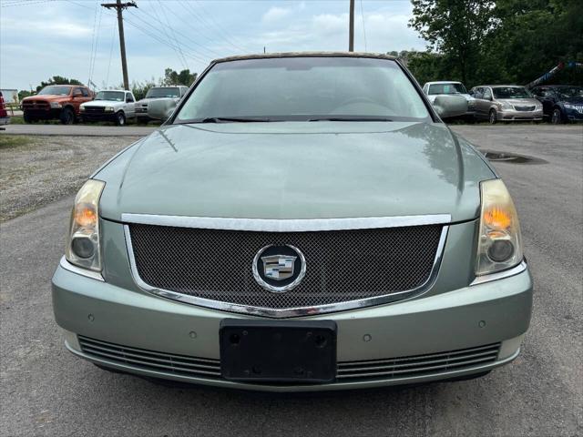 used 2006 Cadillac DTS car, priced at $5,555