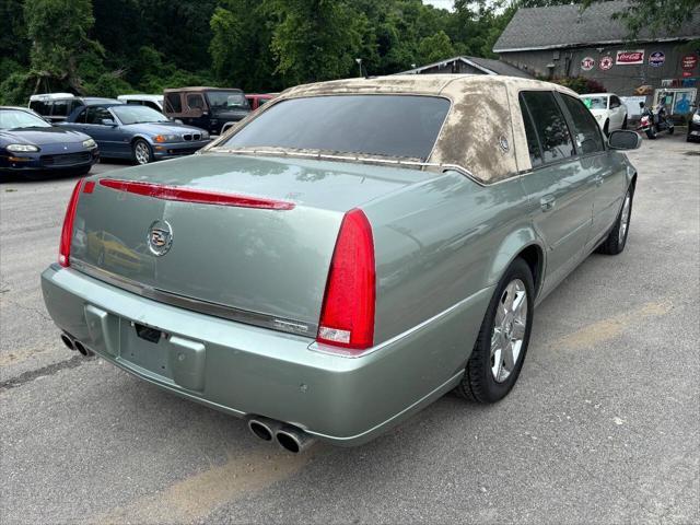 used 2006 Cadillac DTS car, priced at $5,555