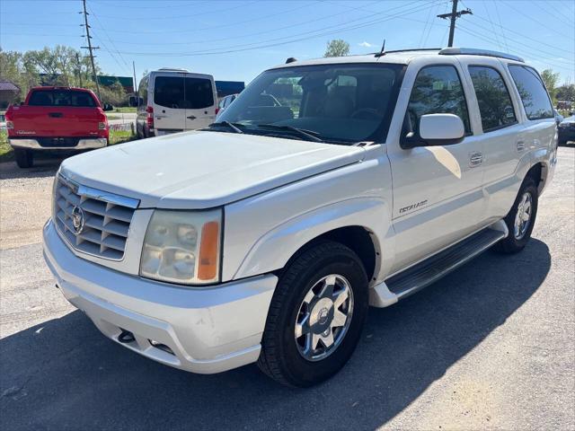 used 2004 Cadillac Escalade car, priced at $6,950