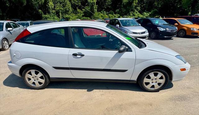 used 2001 Ford Focus car, priced at $4,450