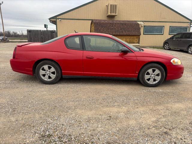 used 2006 Chevrolet Monte Carlo car, priced at $3,450