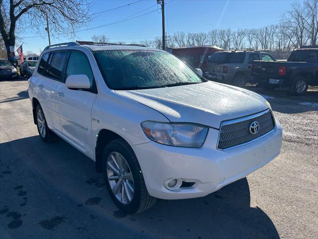 used 2008 Toyota Highlander Hybrid car, priced at $7,950