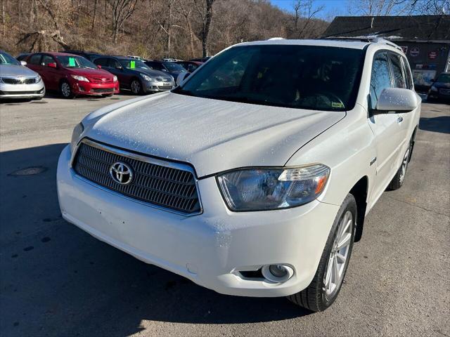 used 2008 Toyota Highlander Hybrid car, priced at $7,450