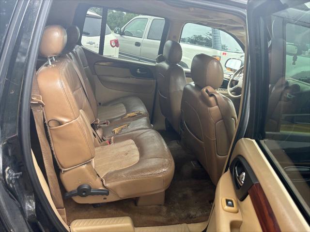 used 2002 GMC Envoy XL car, priced at $3,955