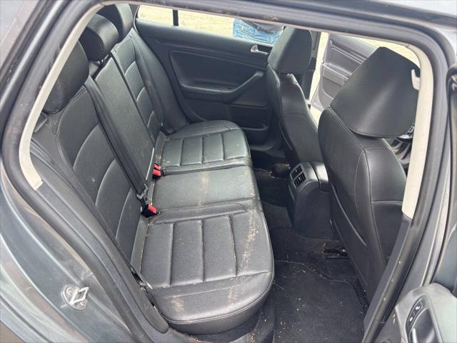 used 2011 Volkswagen Jetta SportWagen car, priced at $6,450