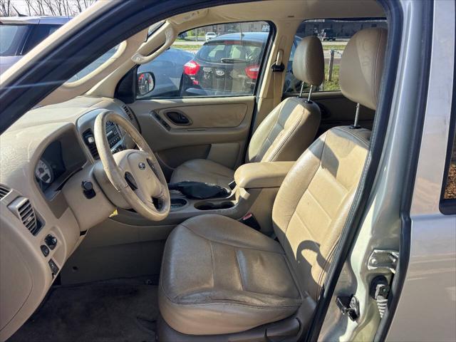 used 2005 Ford Escape car, priced at $3,650