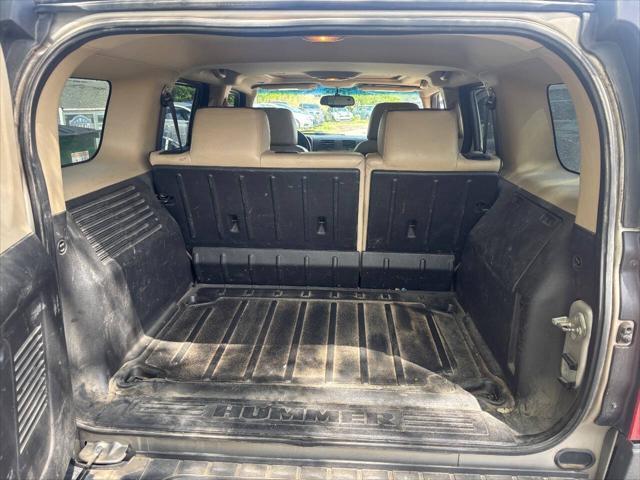 used 2006 Hummer H3 car, priced at $4,950