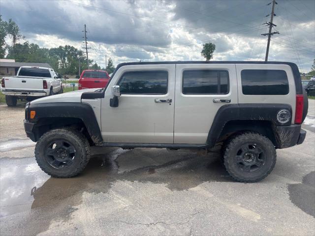 used 2006 Hummer H3 car, priced at $4,950