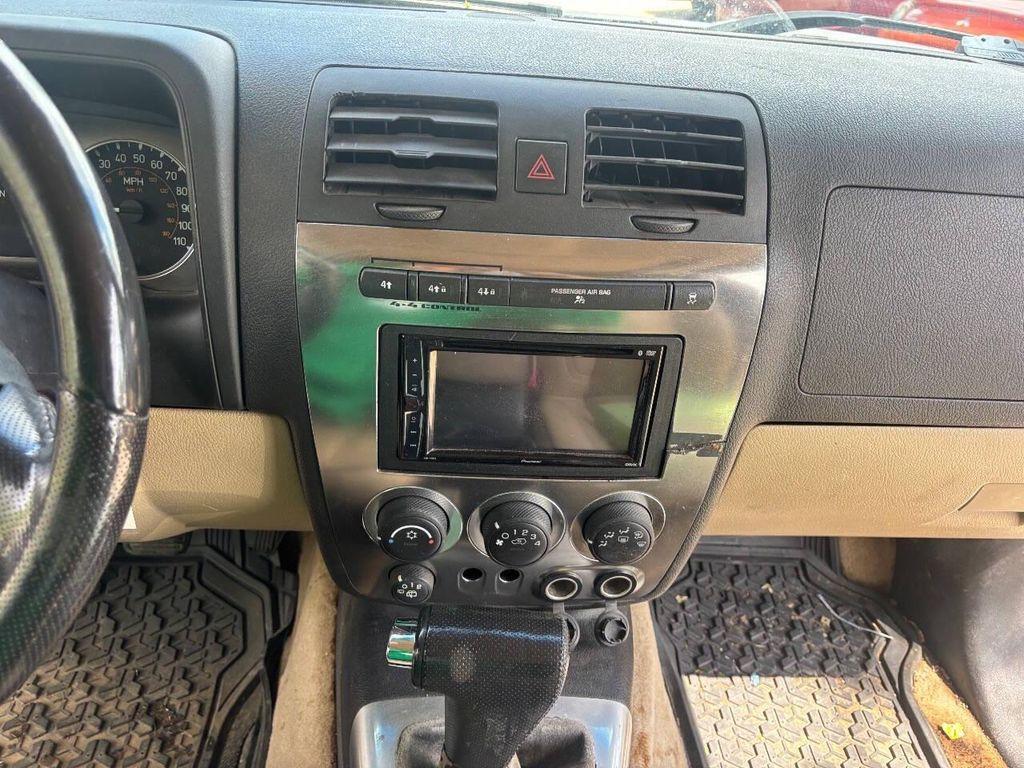 used 2006 Hummer H3 car, priced at $4,950