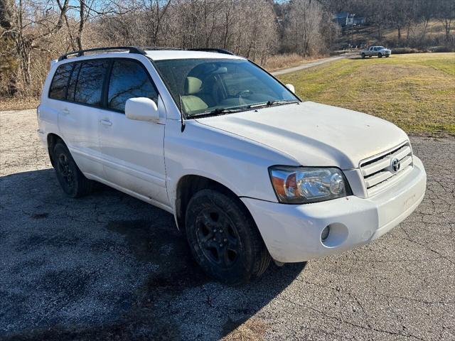 used 2007 Toyota Highlander car, priced at $7,450