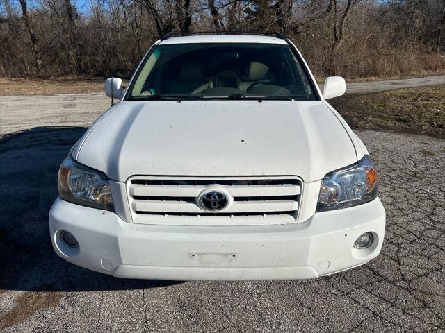 used 2007 Toyota Highlander car, priced at $7,450