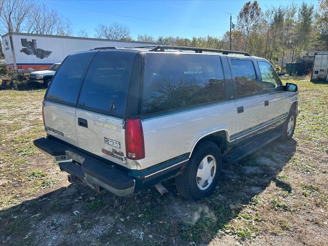 used 1997 GMC Suburban car, priced at $3,950