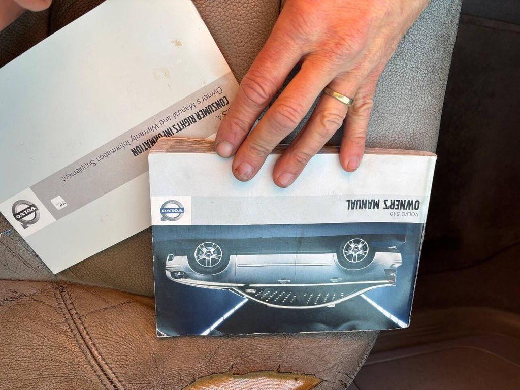 used 2007 Volvo S40 car, priced at $3,950