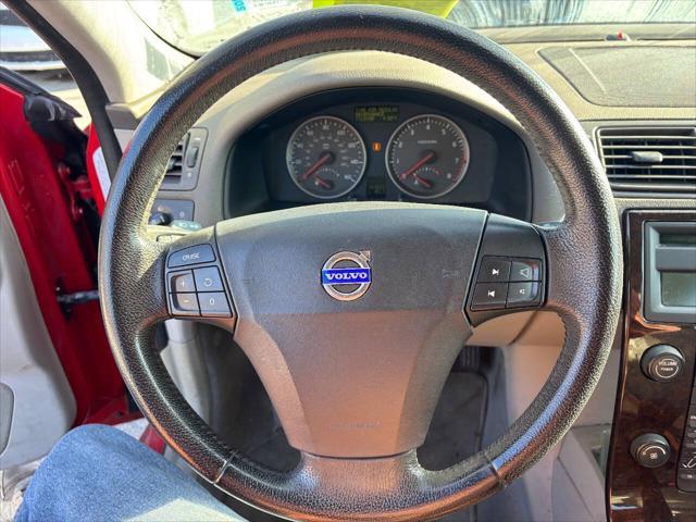 used 2007 Volvo S40 car, priced at $4,650