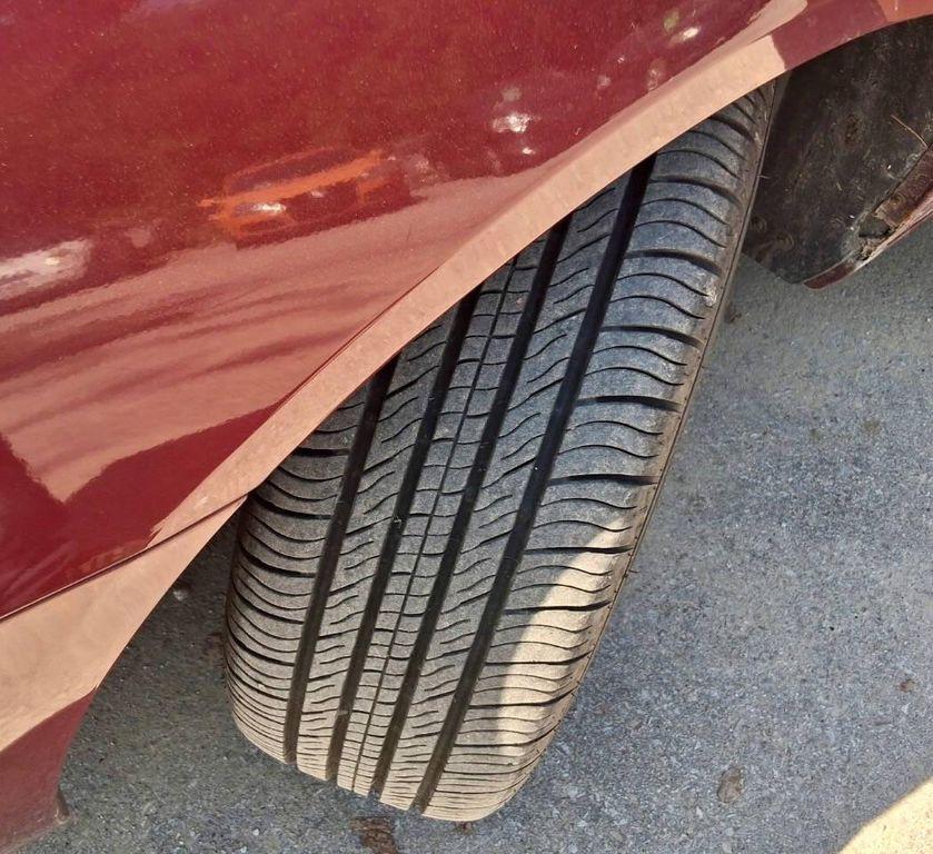 used 2006 Buick LaCrosse car, priced at $5,450